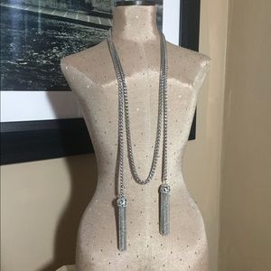 Silver tassel wrap around necklace 💫